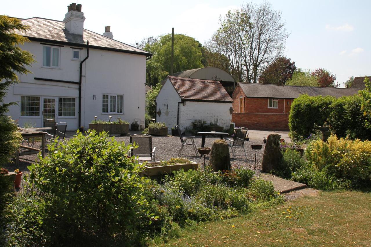 Farm stay Church Farm Stratford-upon-Avon